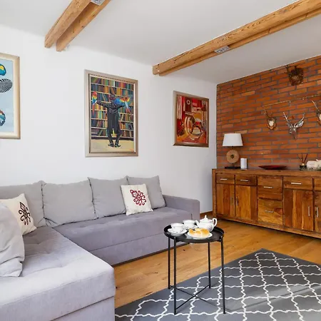 Comfortable Chramcowki In The Centre Of By Renters Appartement *